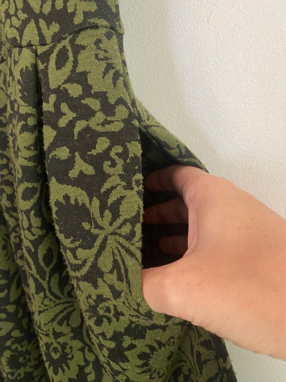 LuLaRoe Green & Black Floral Fit & Flare Dress With Pockets & Back Zipper XS - Picture 4 of 8